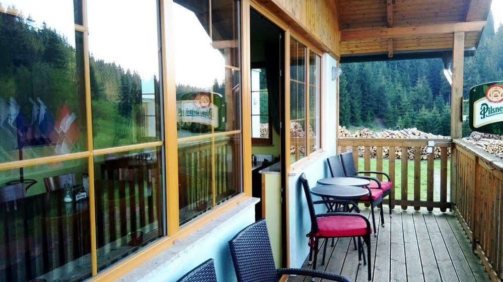 Aparthotel Ochsendorf Horní Blatná Exteriör bild